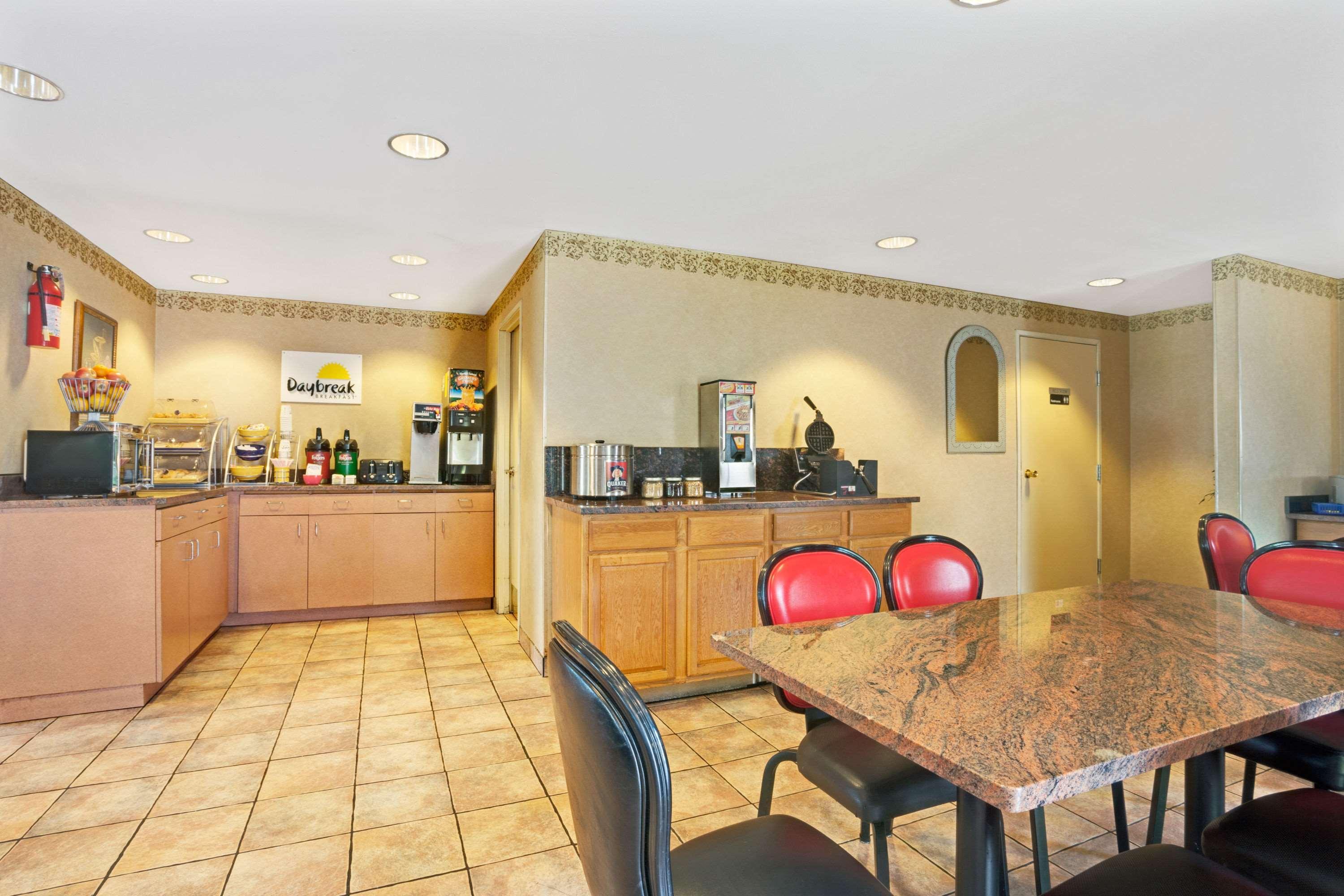 Fairbridge Inn Express Tukwila Exteriör bild